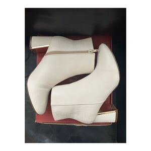 ANDREA WOMEN'S
BOOT 89740